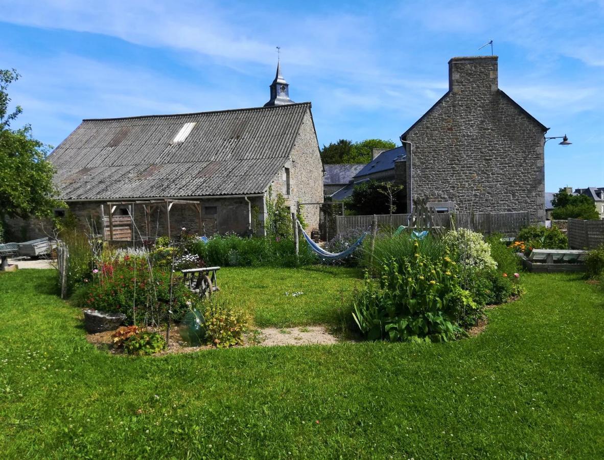 La Suite Tremignon Megrit Exterior photo